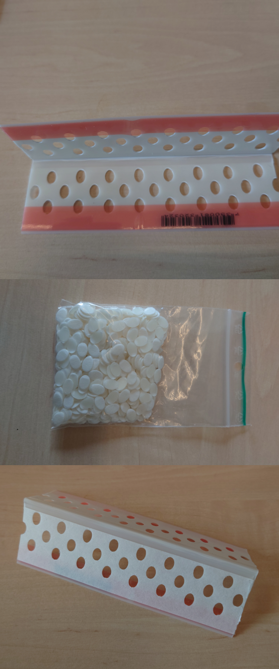 En genomskinlig påse med vita plastpluppar från Plastex.